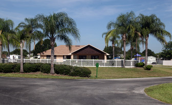 Stoll Manor Mobile Home Park in Lakeland, FL - Building Photo