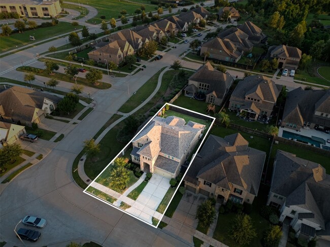 property at 1107 Passion Flower Wy