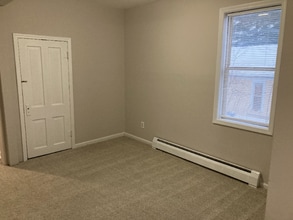 155 College Ave in Valparaiso, IN - Building Photo - Building Photo