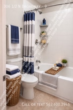 306 1/2 N Broadway in Santa Ana, CA - Building Photo - Building Photo