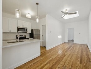 522 Jefferson St in Hoboken, NJ - Building Photo - Building Photo
