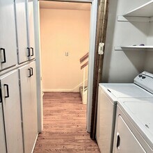 1302 Mitchem Dr in Urbana, IL - Building Photo - Building Photo