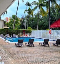 3660 NE 166th St, Unit 312 in North Miami Beach, FL - Building Photo - Building Photo