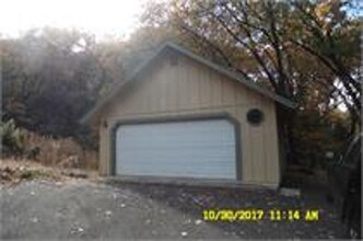 21625 Crystal Lake Dr in Sonora, CA - Building Photo - Building Photo
