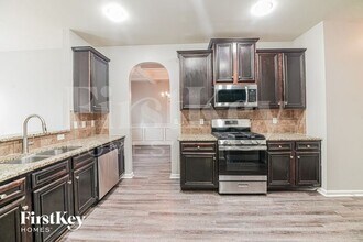 76 Torero Trail in Newnan, GA - Building Photo - Building Photo