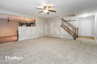 2848 Ludwig Dr in Indianapolis, IN - Foto de edificio - Building Photo