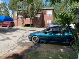 2201 E 66th Ave in Anchorage, AK - Building Photo