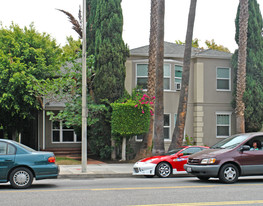 412 N Doheny Dr Apartments