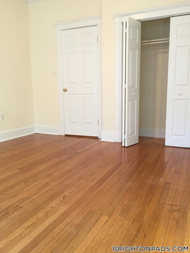 115 Kilsyth Rd in Boston, MA - Building Photo - Building Photo
