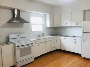 4343 N Oakley Ave in Chicago, IL - Foto de edificio - Building Photo