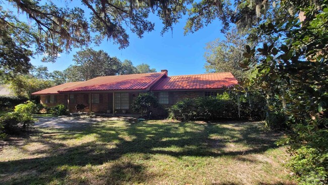 1131 Perdido Manor Dr in Pensacola, FL - Building Photo - Building Photo