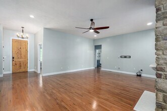 527 Quail Run in Rogersville, MO - Building Photo - Building Photo