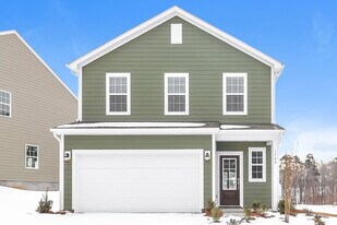 1700 Heron Ct, Unit 103 in Belmont, NC - Building Photo