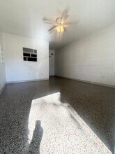 2207 Vine St in Orlando, FL - Building Photo - Building Photo