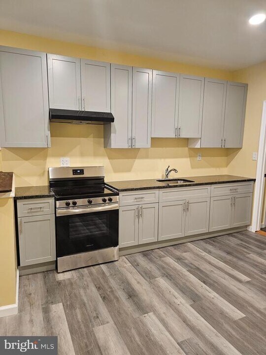 1535 N 60th St in Philadelphia, PA - Building Photo