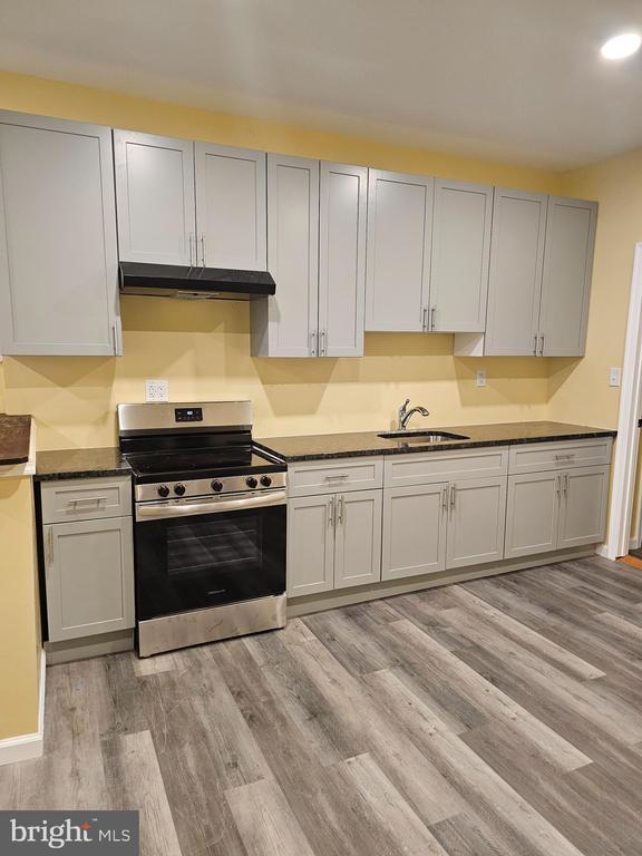 property at 1535 N 60th St