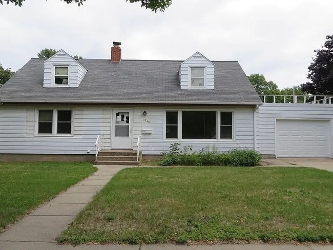 1346 9th Ave N