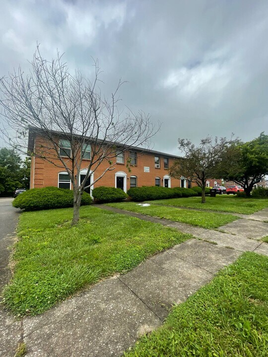 490 Garden City Dr in Richmond, KY - Building Photo