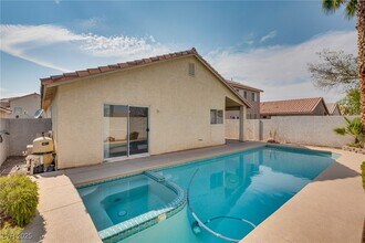 7004 Wonderberry St in Las Vegas, NV - Building Photo - Building Photo