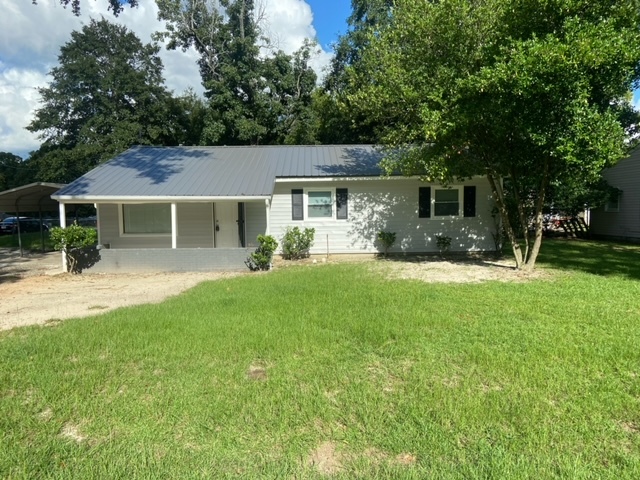 900 Crestwood Terrace in Warner Robins, GA - Building Photo