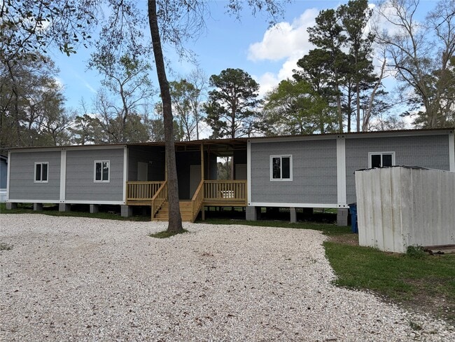 15435 Esther Dr in Conroe, TX - Building Photo - Building Photo