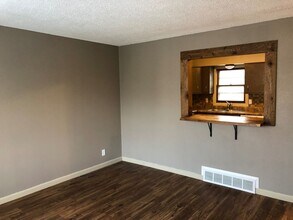 328 E 12 Ave in Milan, IL - Building Photo - Building Photo