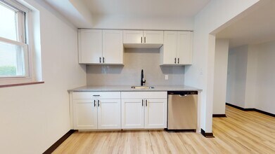 Ridgewood Lofts in Cleveland, OH - Foto de edificio - Building Photo