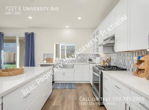 7227 E University Ave in Fresno, CA - Building Photo - Building Photo