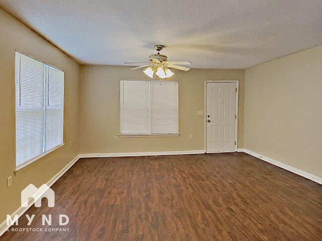 202 Jubilee Dr in Chapel Hill, NC - Building Photo - Building Photo