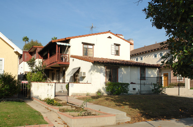 635 W Stocker St in Glendale, CA - Building Photo - Building Photo