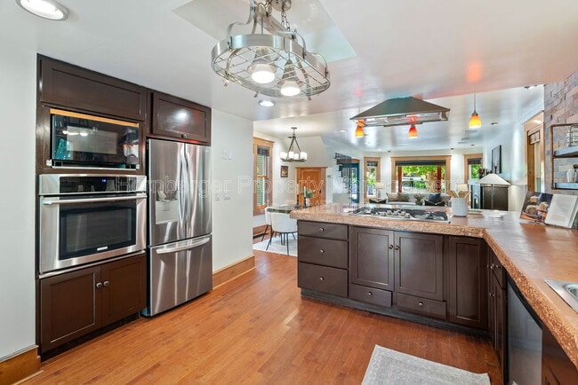property at 1420 W Main Ave
