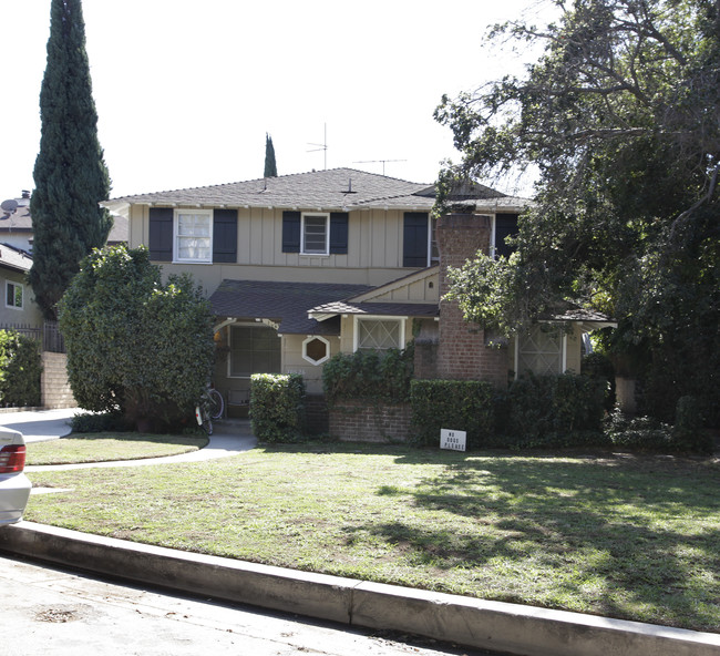 10626 Landale St in North Hollywood, CA - Building Photo - Building Photo