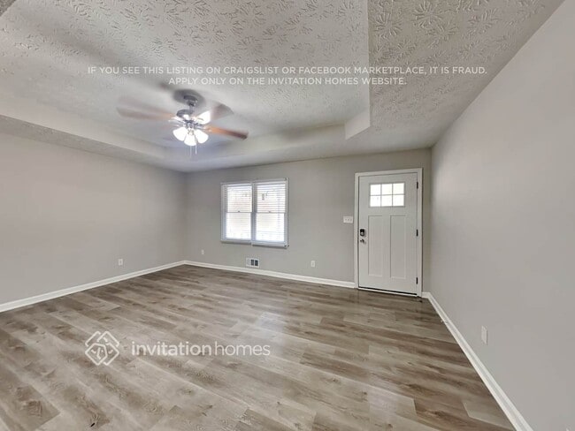 300 E Country Woods Dr in Covington, GA - Building Photo - Building Photo