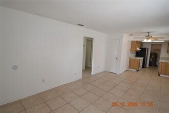 409 Big Cedar Way in Brandon, FL - Building Photo - Building Photo