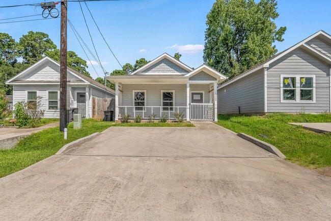 property at 16988 W Dounreay St