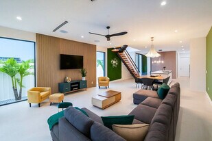 1812 Miami Rd in Fort Lauderdale, FL - Building Photo