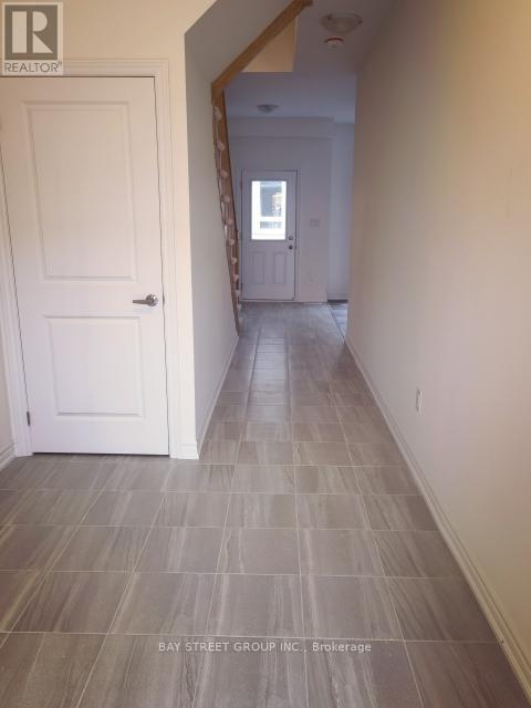 12 Massachusetts Ln in Markham, ON - Building Photo - Building Photo