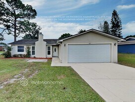 1821 W Clinton Dr in St. Cloud, FL - Building Photo