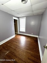 70 Academy St in Amsterdam, NY - Building Photo - Building Photo