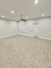 8740 Brown Pelican Cir in Navarre, FL - Building Photo - Building Photo