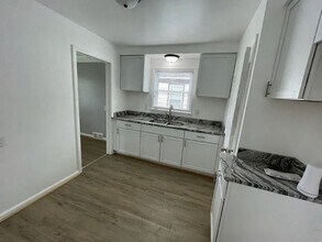 11311 Rosemont Ave in Detroit, MI - Building Photo - Building Photo