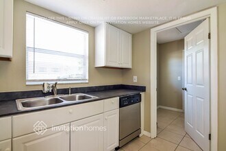 4606 E Linebaugh Ave. in Tampa, FL - Building Photo - Building Photo