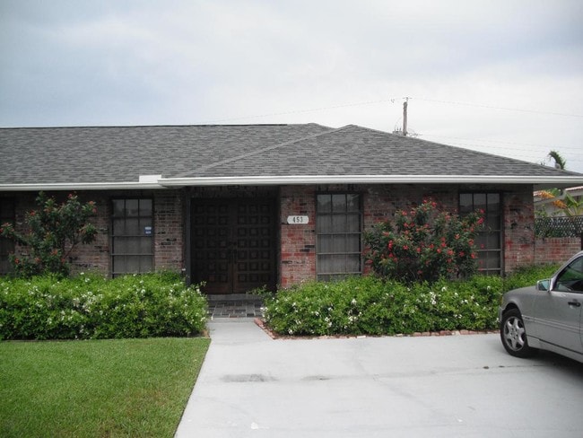 property at 453 W Conference Dr