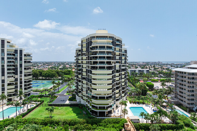 The Sandcastle I in Marco Island, FL - Building Photo - Building Photo