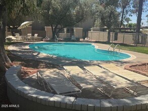 1302 E Maryland Ave in Phoenix, AZ - Building Photo - Building Photo