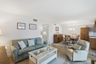 25710 Hickory Blvd in Bonita Springs, FL - Building Photo - Building Photo