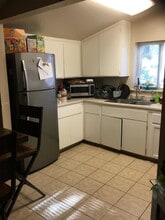 282 W 8th St in Gilroy, CA - Building Photo - Building Photo