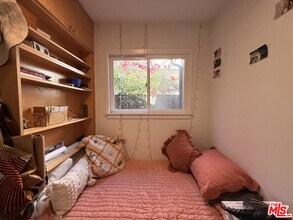 1243 25th St in Santa Monica, CA - Building Photo - Building Photo
