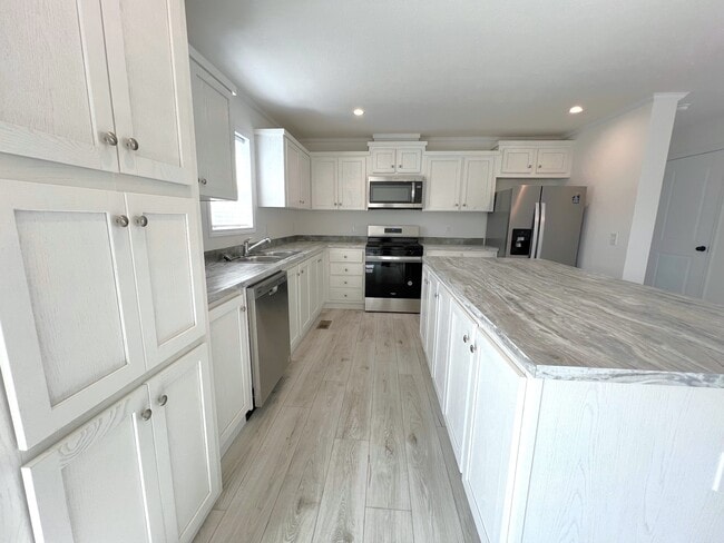 5354 Coventry Dr in Holly, MI - Building Photo - Building Photo