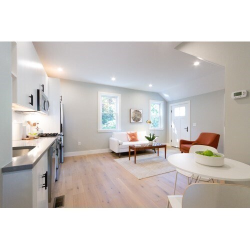 48 St John St in Boston, MA - Building Photo - Building Photo